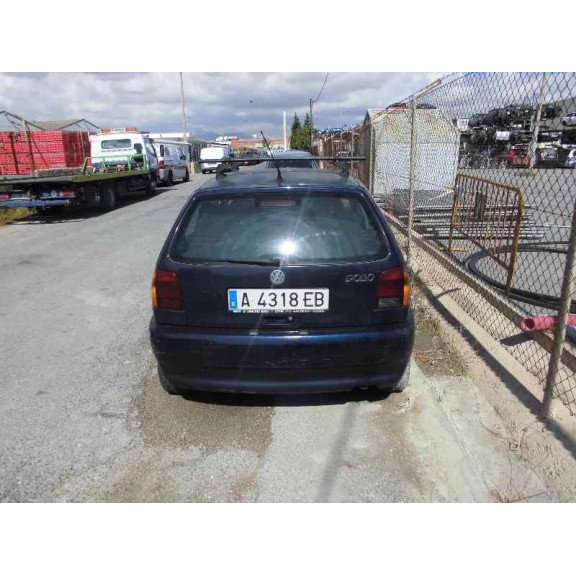 volkswagen polo berlina (6n1) del año 1999