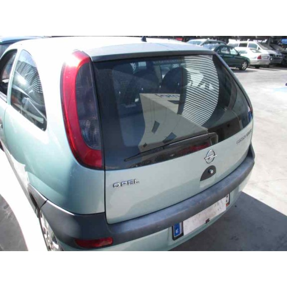 opel corsa c del año 2001
