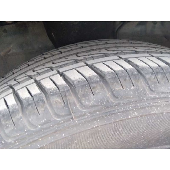 nissan primera berl./familiar (p10/w10) del año 1995