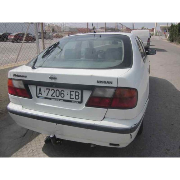 nissan primera berlina (p11) del año 1999
