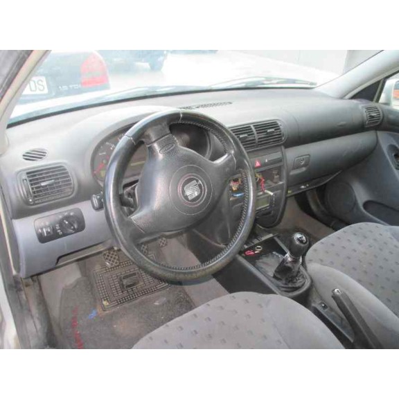 seat toledo (1m2) del año 1999