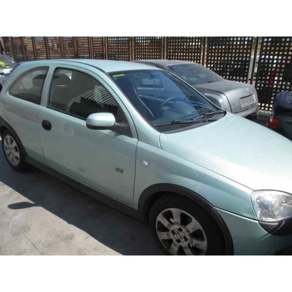 opel corsa c del año 2001