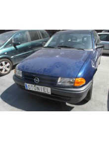 opel astra f berlina del año 1994