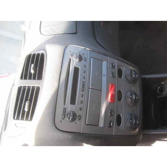 alfa romeo 147 (190) del año 2002