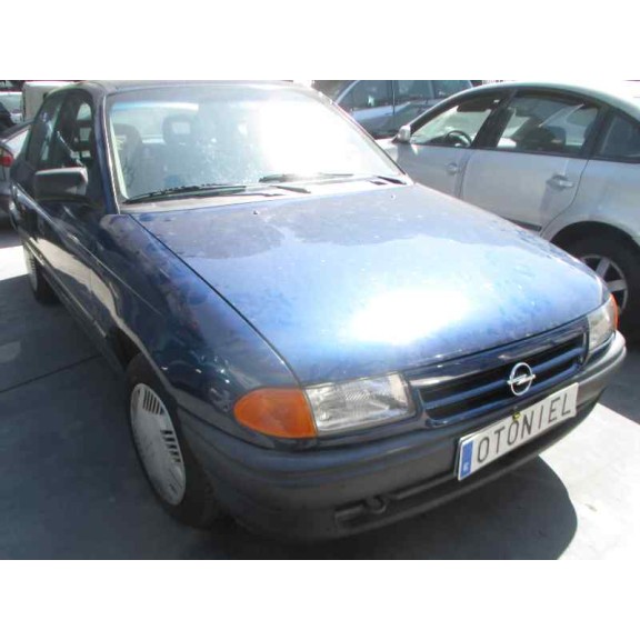 opel astra f berlina del año 1994