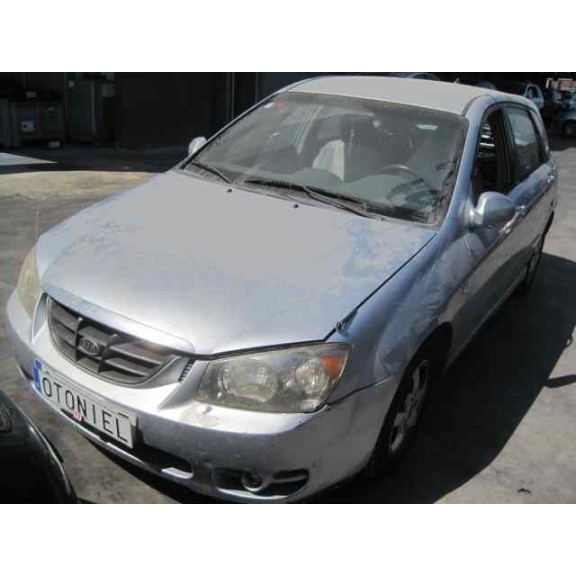 kia cerato del año 2005