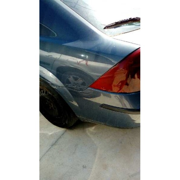 ford mondeo berlina (ge) del año 2001