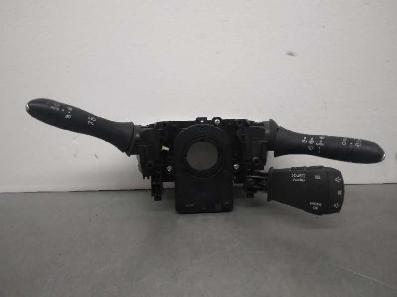 Recambio de mando multifuncion para renault megane iv grandtour 1.5 dci diesel fap energy referencia OEM IAM 255678341R  