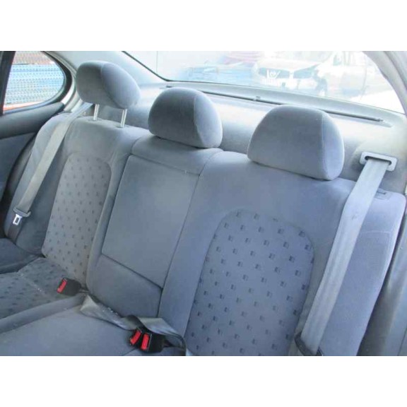 seat toledo (1m2) del año 1999