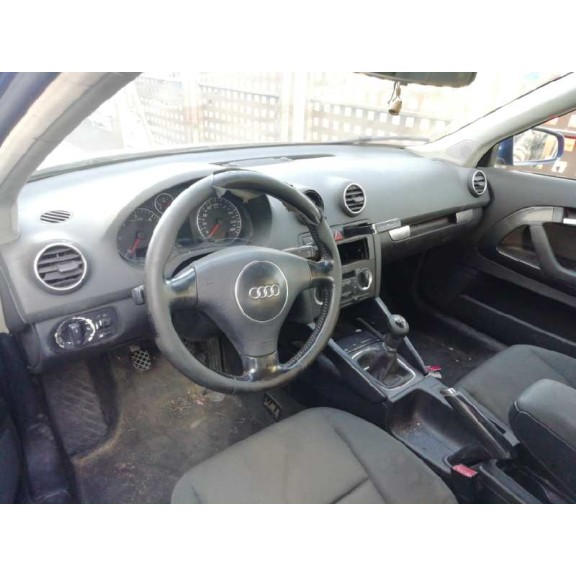 audi a3 (8p) del año 2003