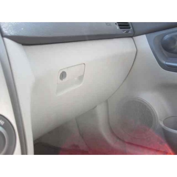 kia cerato del año 2005