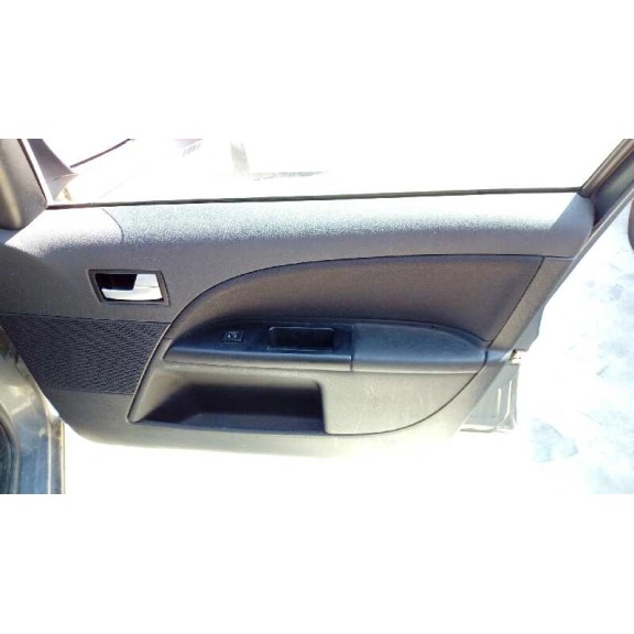 ford mondeo berlina (ge) del año 2001