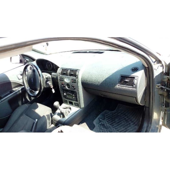 ford mondeo berlina (ge) del año 2001