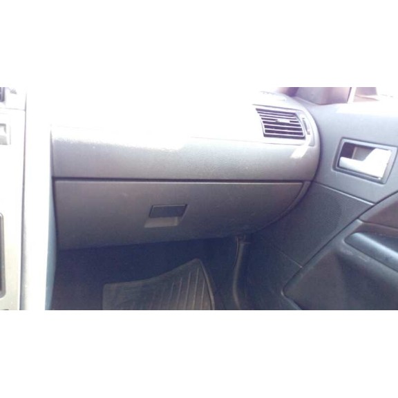 ford mondeo berlina (ge) del año 2001