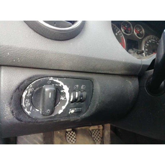 audi a3 (8p) del año 2003