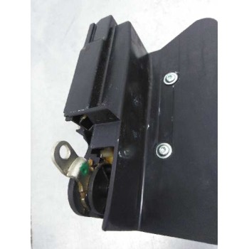 Recambio de cerradura puerta trasera derecha para dacia sandero 0.9 tce cat referencia OEM IAM 825022281R  2 PINS