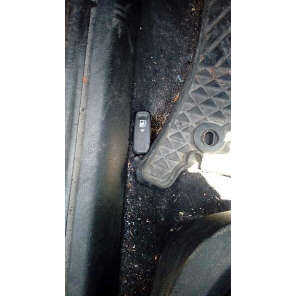 ford mondeo berlina (ge) del año 2001