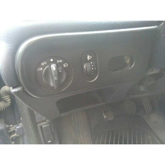 ford mondeo berlina (gd) del año 1998