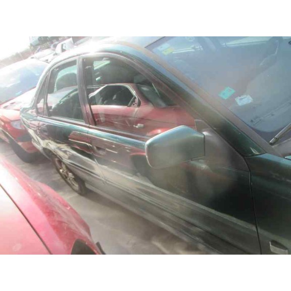 volvo s40 berlina del año 1998