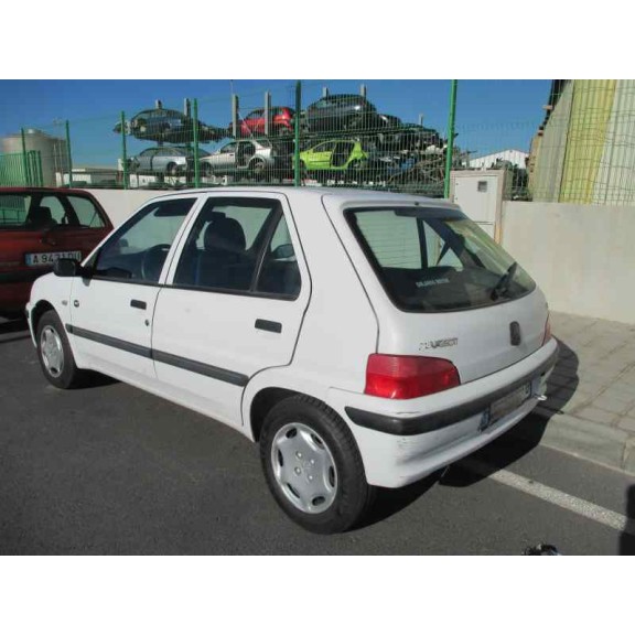 peugeot 106 (s2) del año 2001