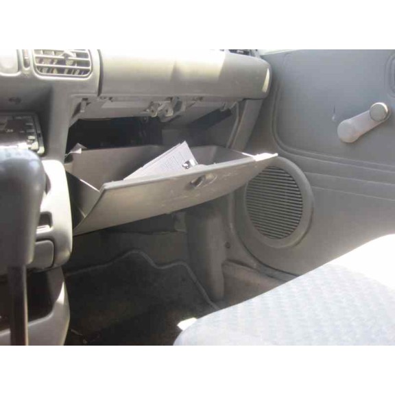 nissan micra (k11) del año 1995