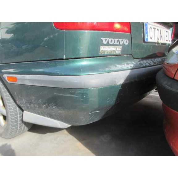 volvo s40 berlina del año 1998