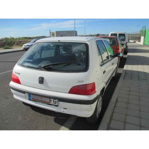 peugeot 106 (s2) del año 2001