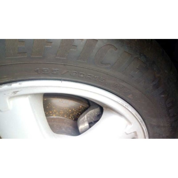 nissan almera (n16/e) del año 2001