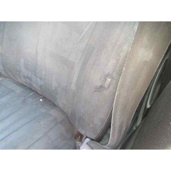 volvo s40 berlina del año 1998