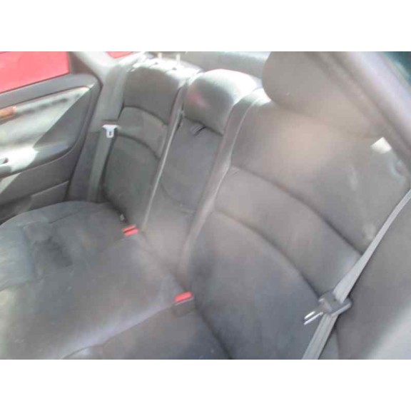 volvo s40 berlina del año 1998