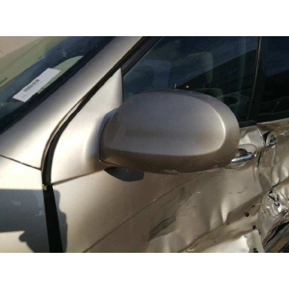 kia carnival ii del año 2005