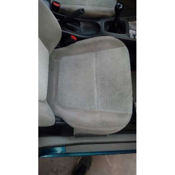 nissan almera (n16/e) del año 2001