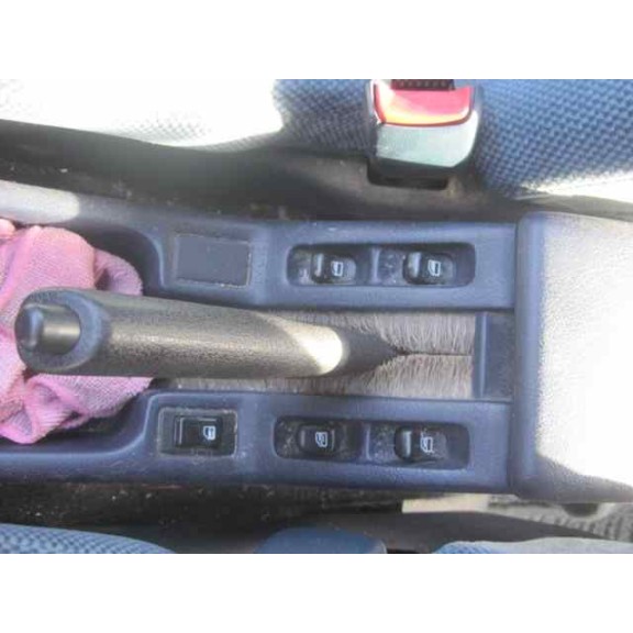 nissan primera berl./familiar (p10/w10) del año 1991