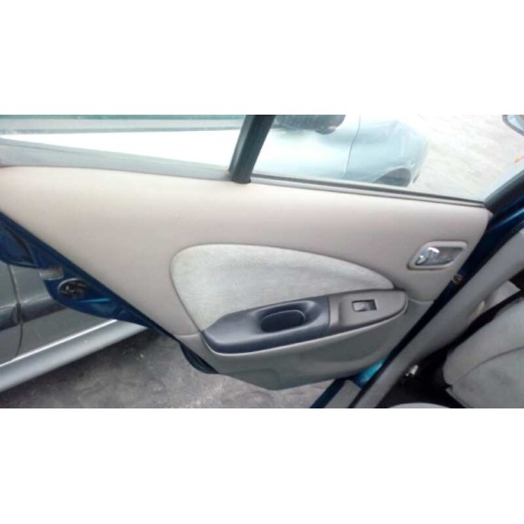 nissan almera (n16/e) del año 2001