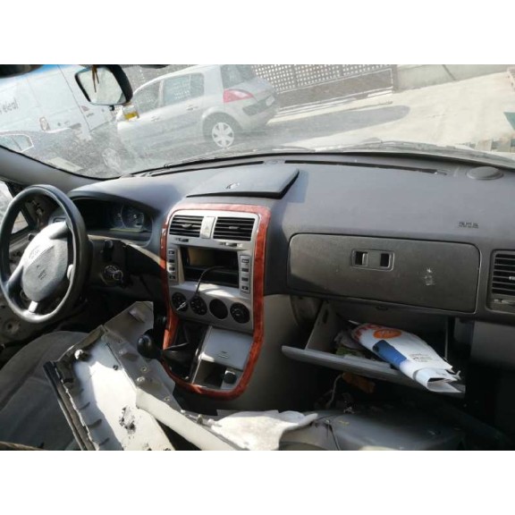 kia carnival ii del año 2005