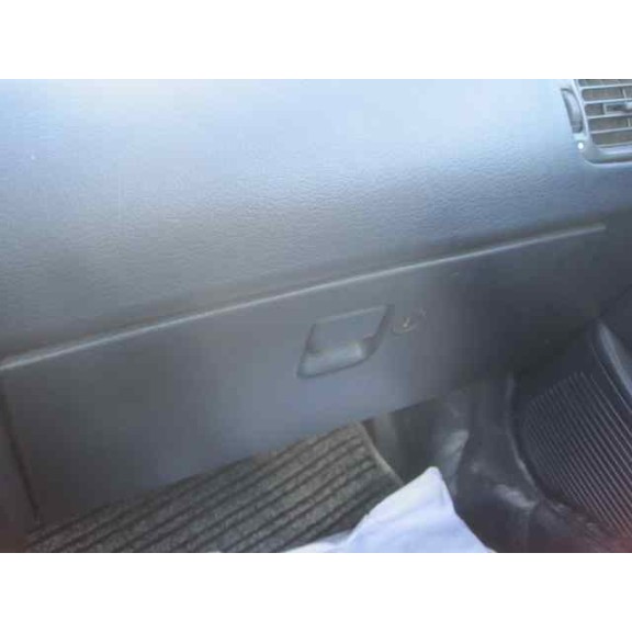 nissan primera berl./familiar (p10/w10) del año 1991