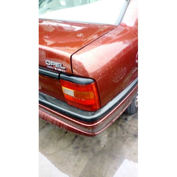 opel vectra a del año 1992