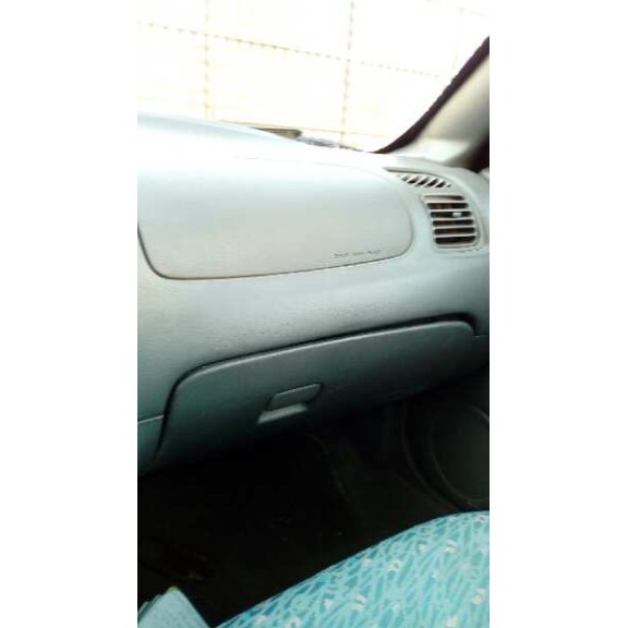 kia shuma del año 1999