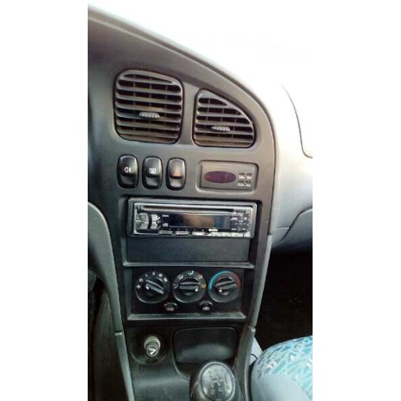 kia shuma del año 1999