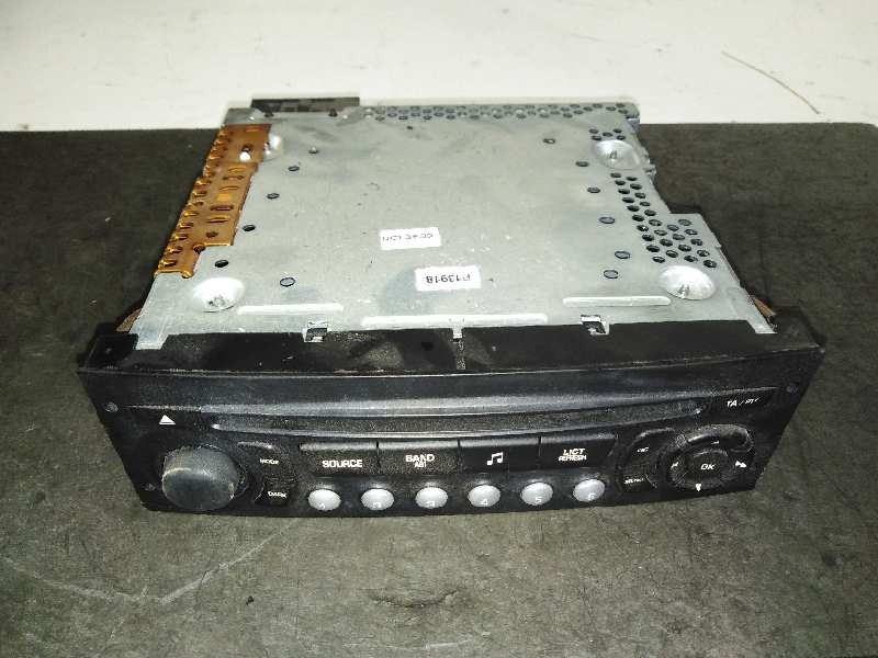 Recambio de sistema audio / radio cd para peugeot 207 confort referencia OEM IAM 96639793XT  