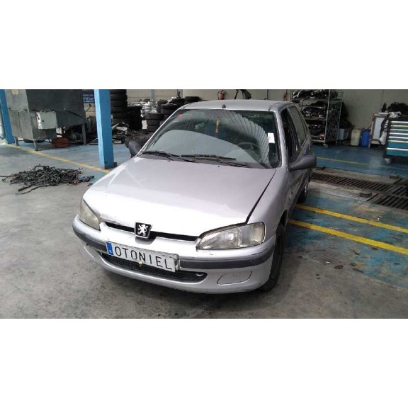 peugeot 106 (s2) del año 2000