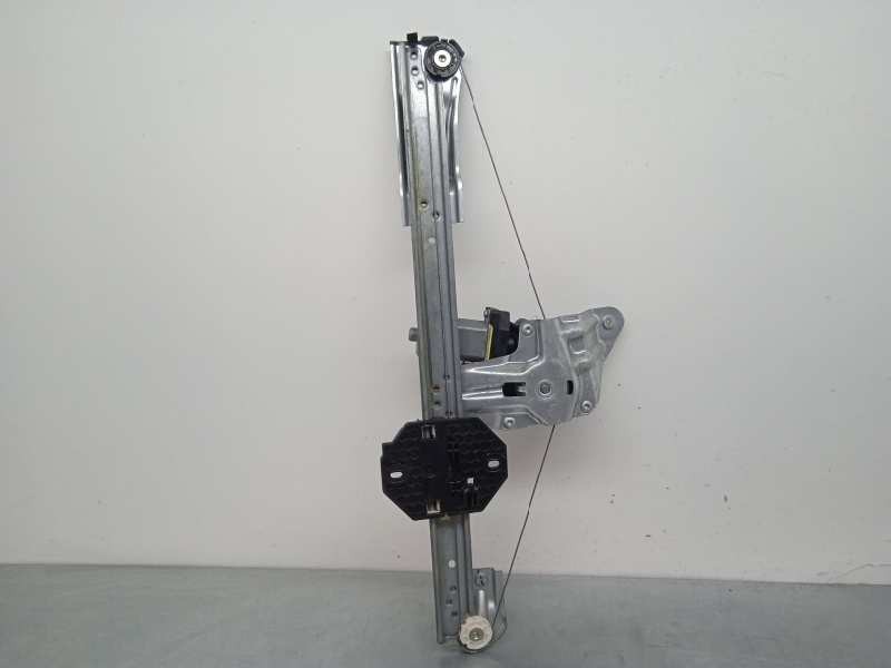 Recambio de elevalunas delantero derecho para dacia sandero 0.9 tce cat referencia OEM IAM 807209299R ELÉCTRICO 2 PINS M13616000