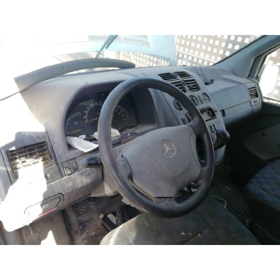 mercedes-benz vito (w638) combi del año 2000