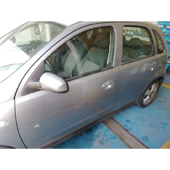 opel corsa c del año 2004