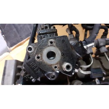 Recambio de bomba inyeccion para opel insignia berlina 2.0 cdti referencia OEM IAM 0445010193 55571005 