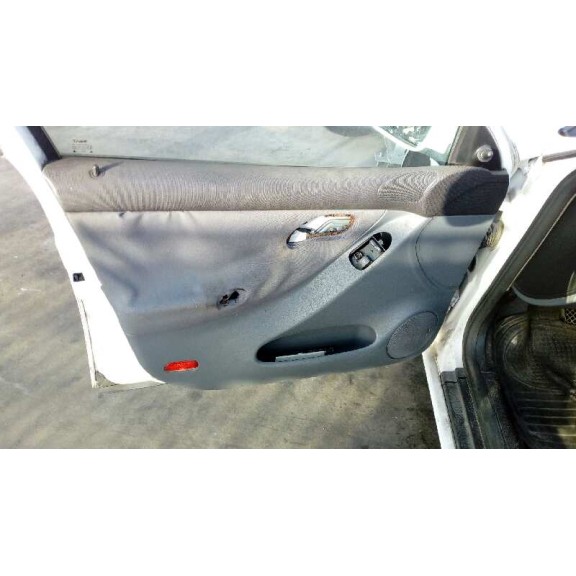 seat toledo (1m2) del año 1999