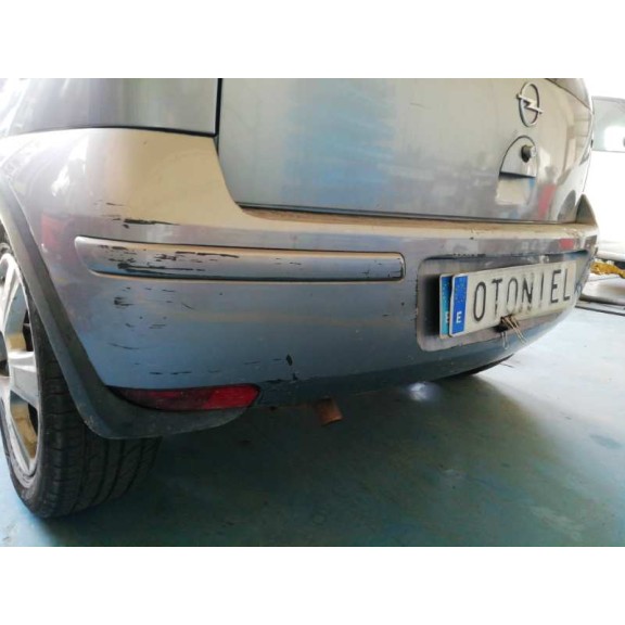 opel corsa c del año 2004