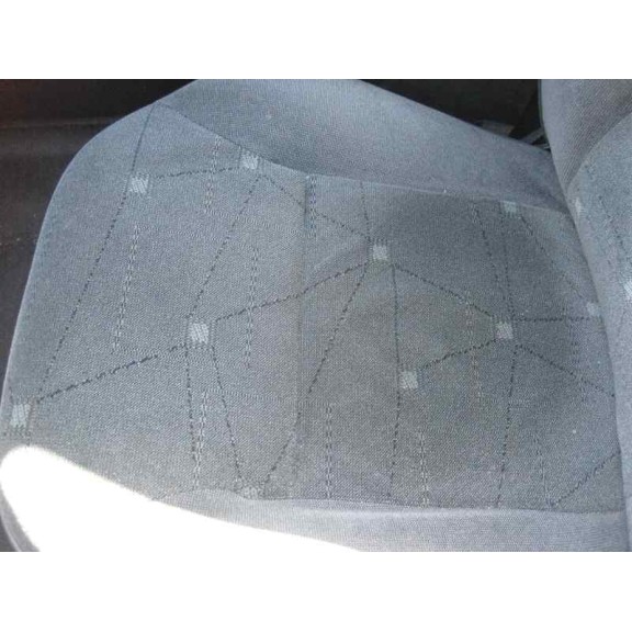 citroën xsara berlina del año 2001