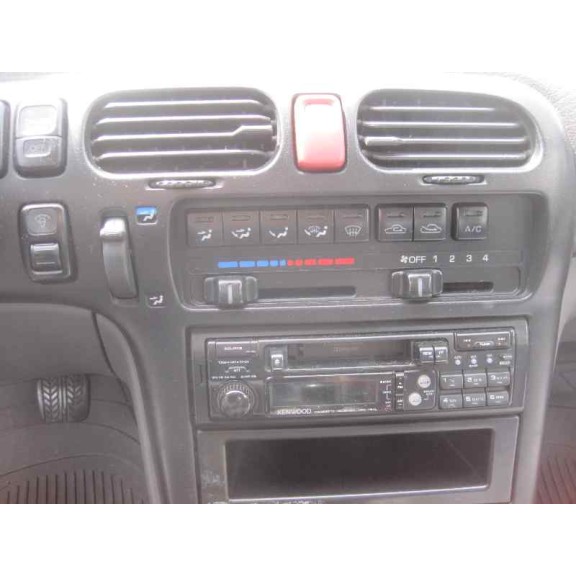 mazda 626 berlina (ge) del año 1992