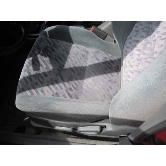 mazda 626 berlina (ge) del año 1992